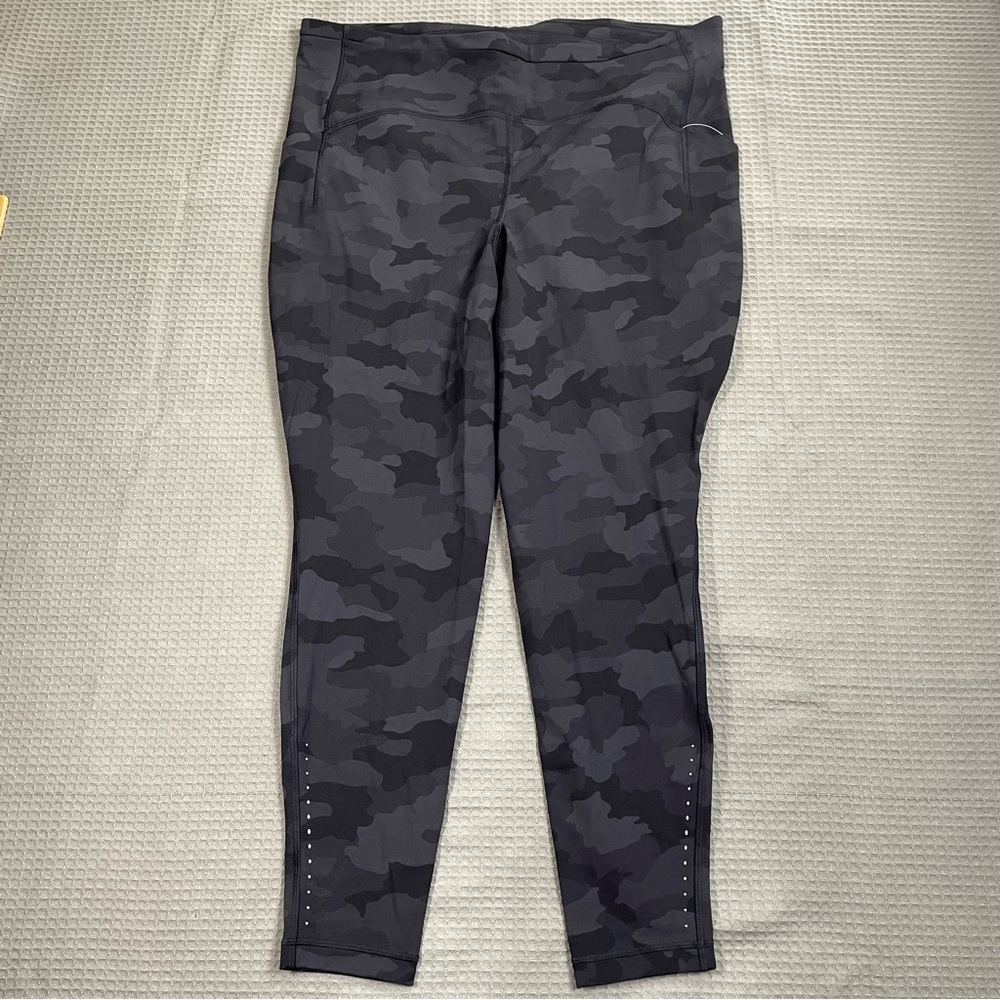 Lululemon Swift Speed High Rise Tight Leggings 18 Womens Plus Camo Reflective